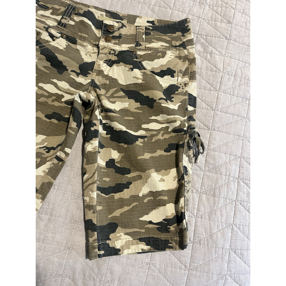 Nori Bermuda Tactical Shorts Womens Juniors Size 3 Brown Black Camo Stretch - Picture 3 of 8